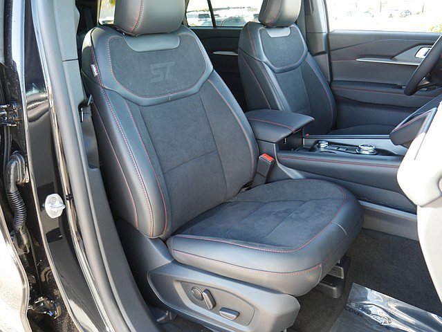 New 2025 Ford Explorer ST image 36