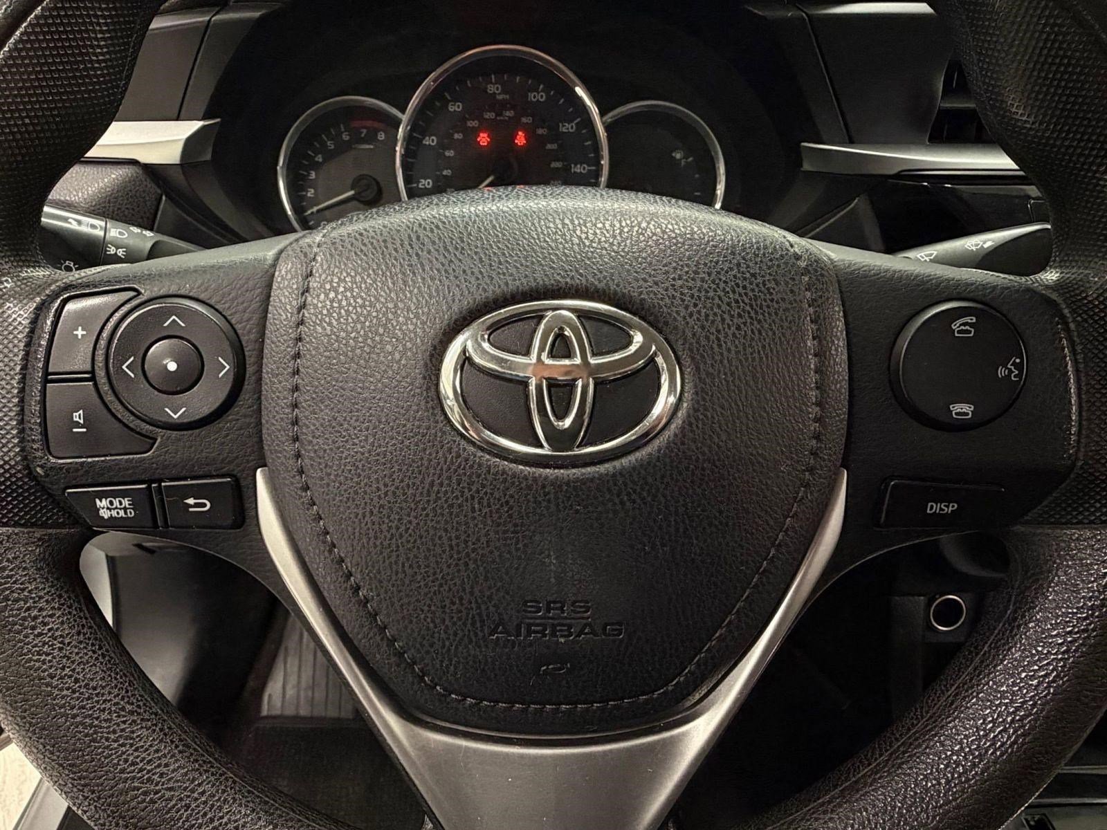 Used 2016 Toyota Corolla L FWD image 12