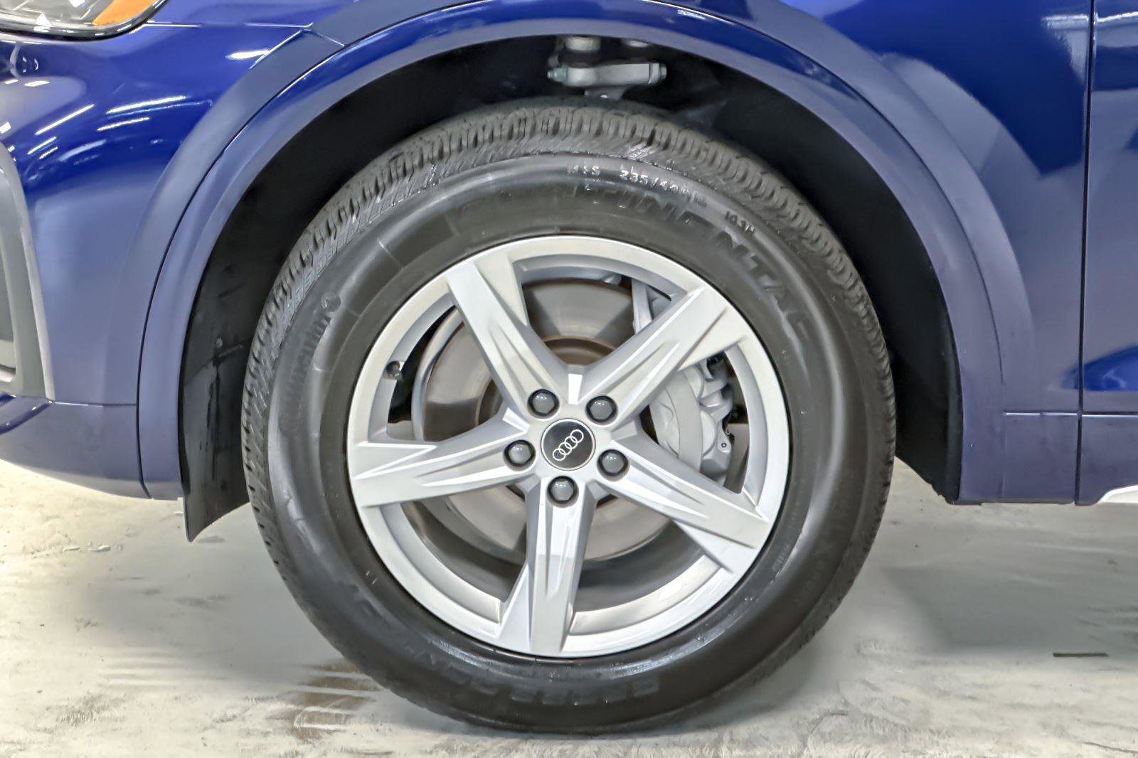 Used 2023 Audi Q5 Premium w/ Convenience Package image 25