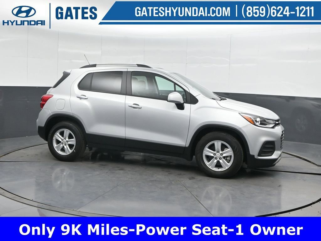 Used 2022 Chevrolet Trax LT w/ LT Convenience Package