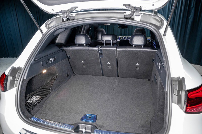 Certified 2026 Mercedes-Benz GLC 300 image 7