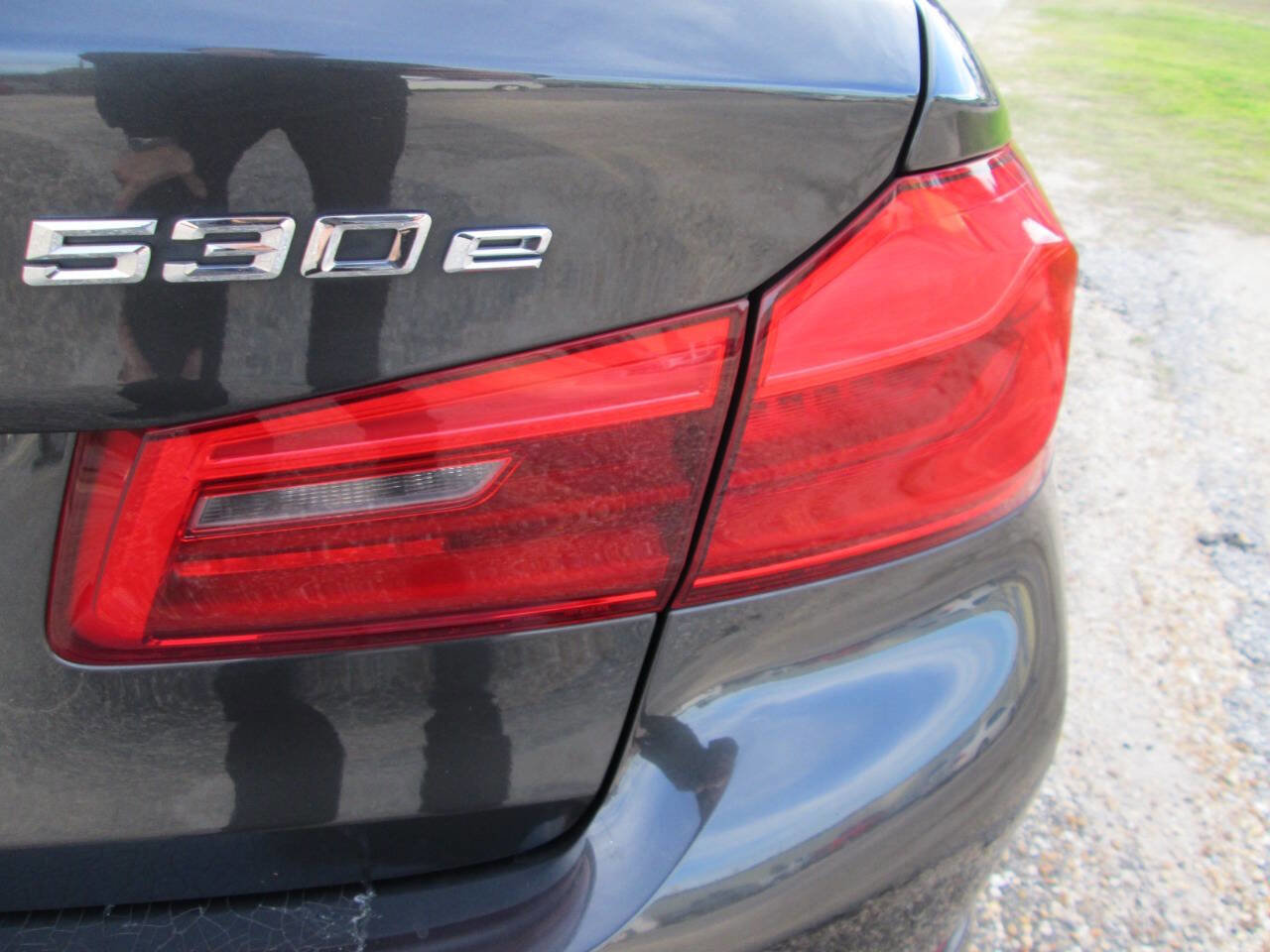 Used 2019 BMW 530e 530e iPerformance 4dr Sedan w/ Convenience Package image 31