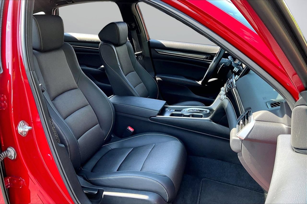 Used 2021 Honda Accord Sport image 23