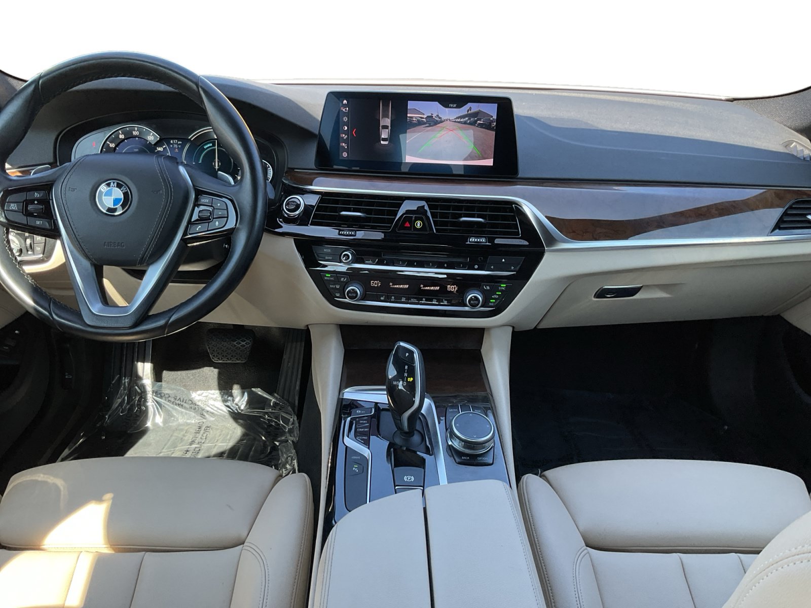 Used 2019 BMW 530e w/ Convenience Package RWD image 8