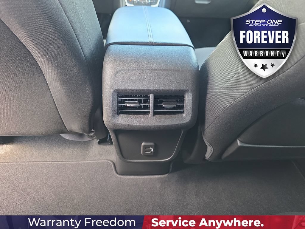 Used 2023 GMC Terrain SLE w/ Driver Convenience Package AWD/4WD image 34