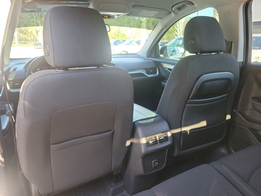 Used 2021 GMC Terrain SLE w/ Driver Convenience Package image 16