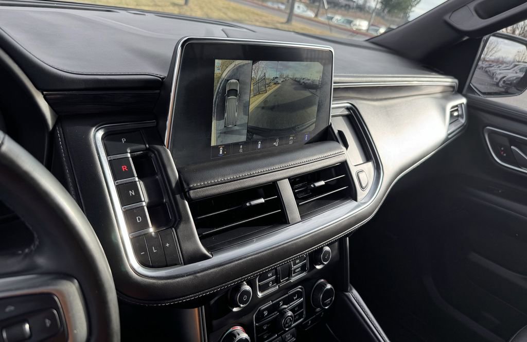 Used 2023 Chevrolet Tahoe LT w/ Luxury Package AWD/4WD image 21