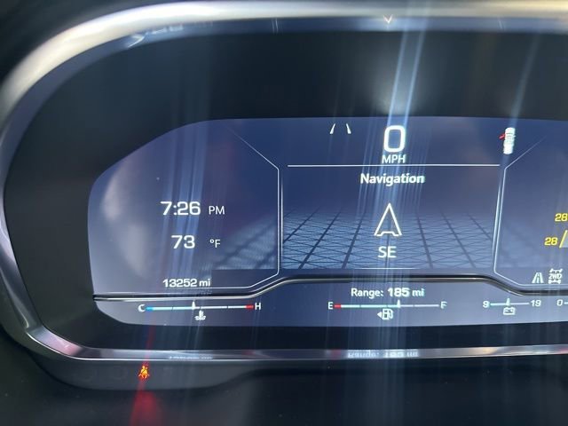 Used 2024 GMC Yukon AT4 w/ Technology Package image 7