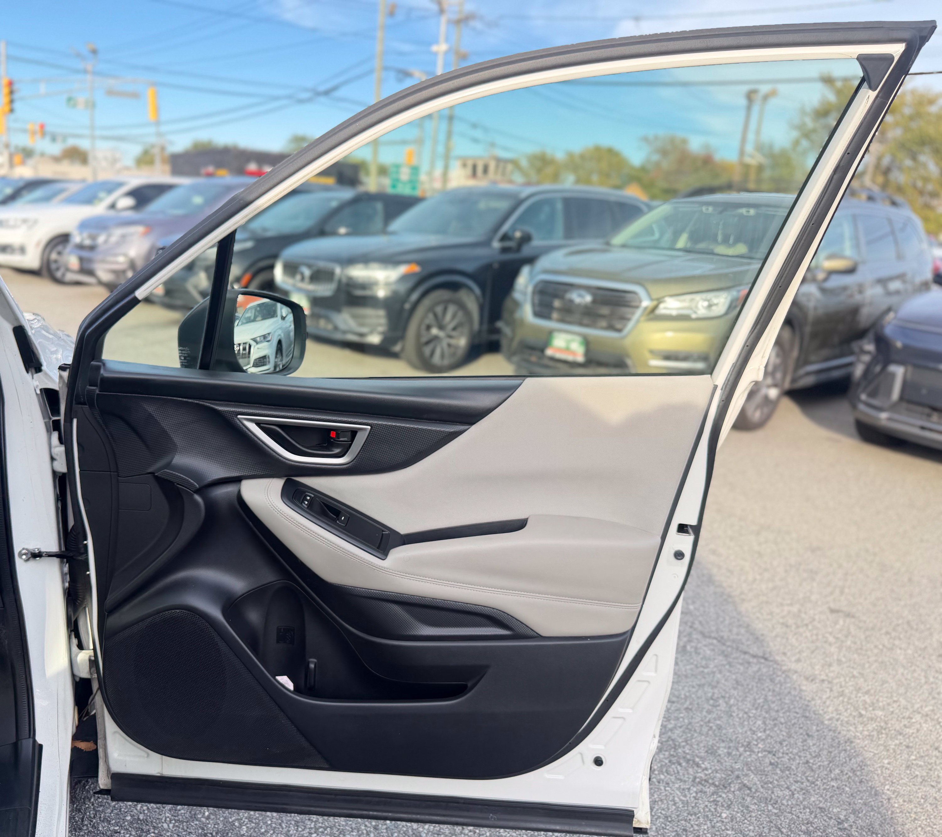 Used 2021 Subaru Forester AWD/4WD image 23