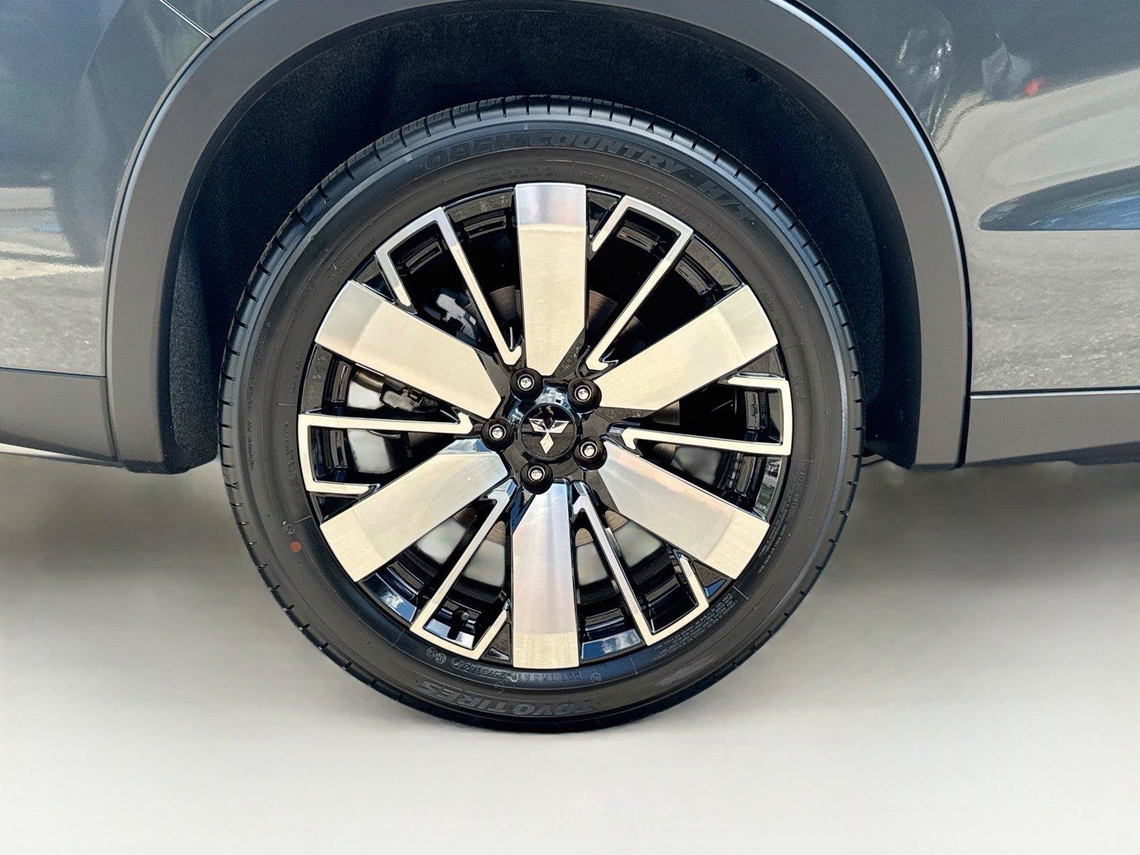 New 2026 Mitsubishi Outlander SE FWD image 36