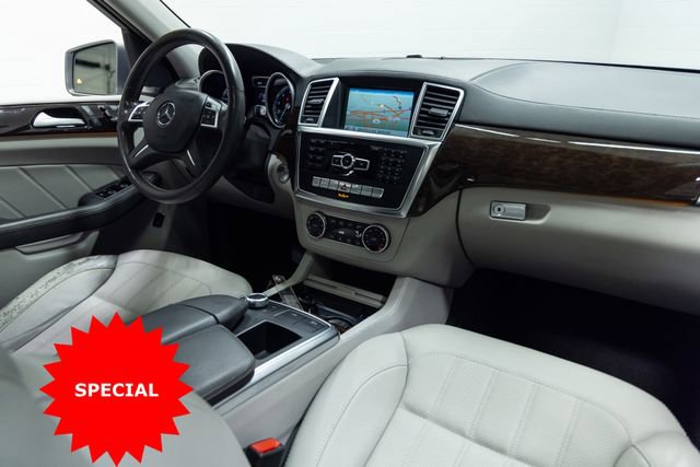 Used 2015 Mercedes-Benz GL 450 4MATIC image 27