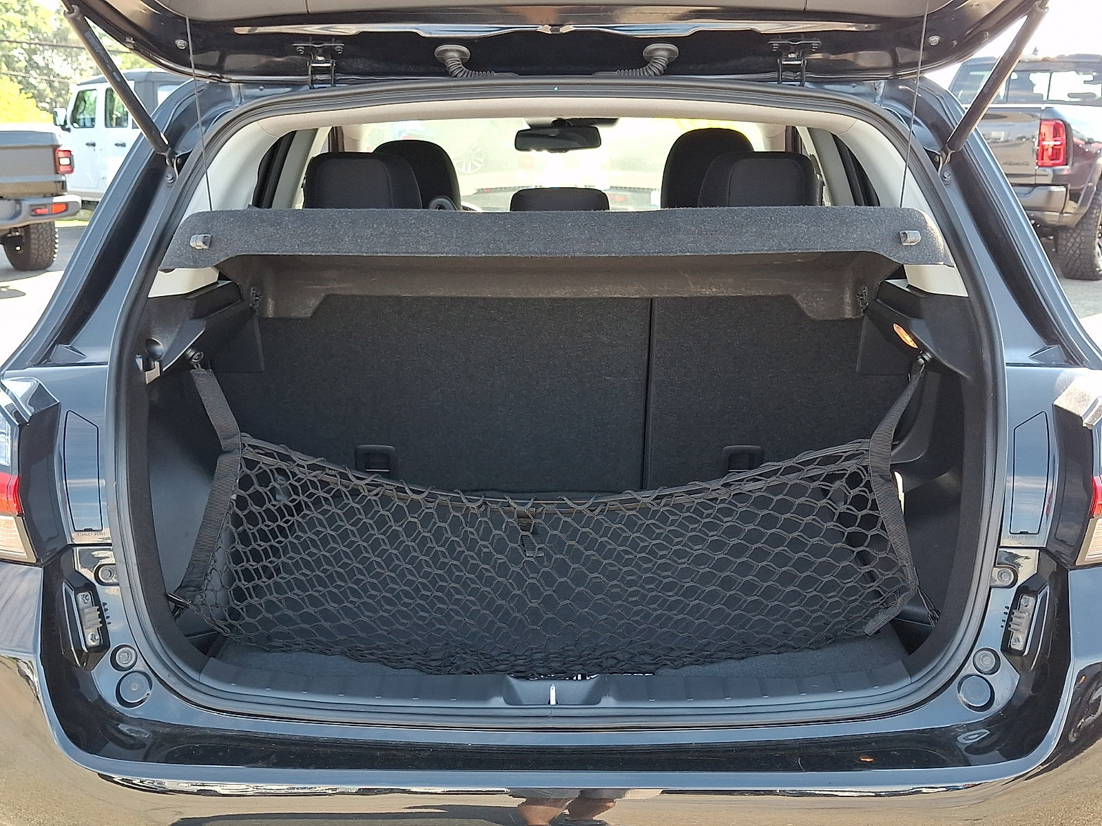 Used 2021 Mitsubishi Outlander Sport ES FWD image 29