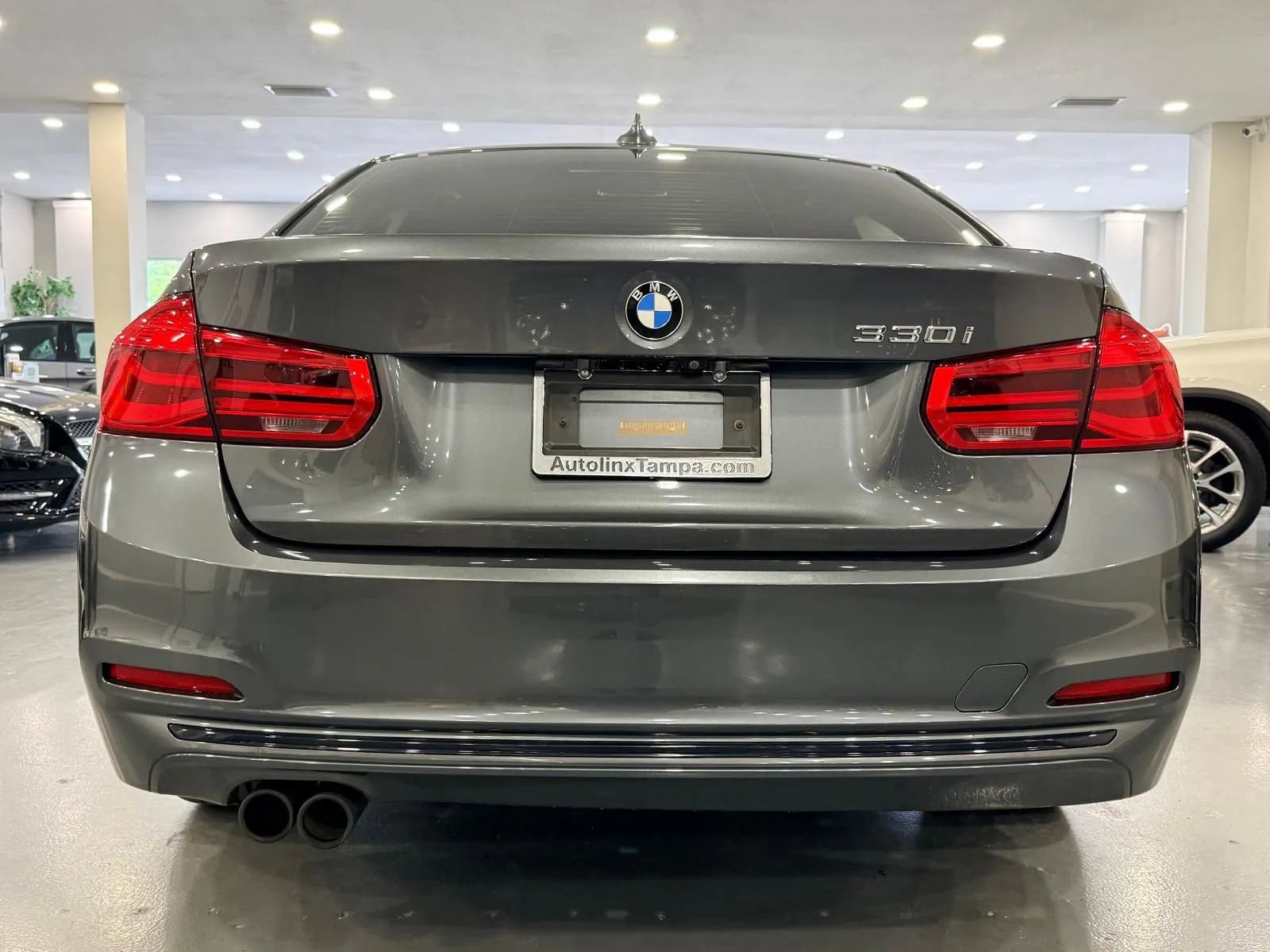 Used 2018 BMW 330i Sedan RWD image 6