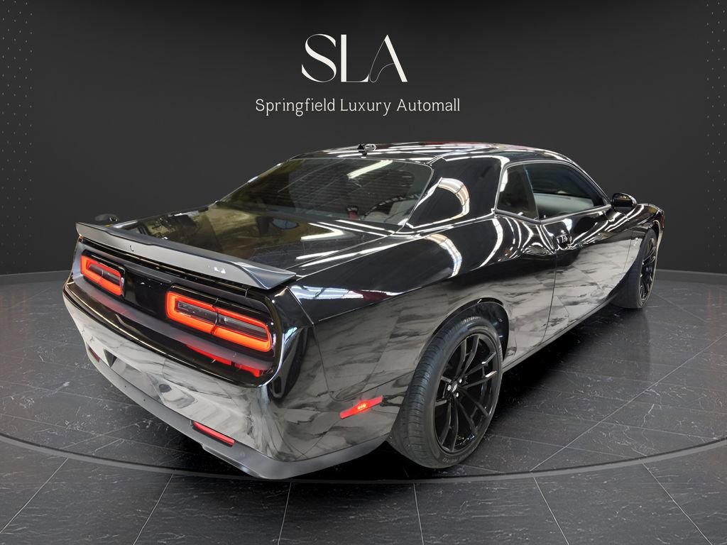 Used 2019 Dodge Challenger R/T Scat Pack w/ Shaker Package image 2