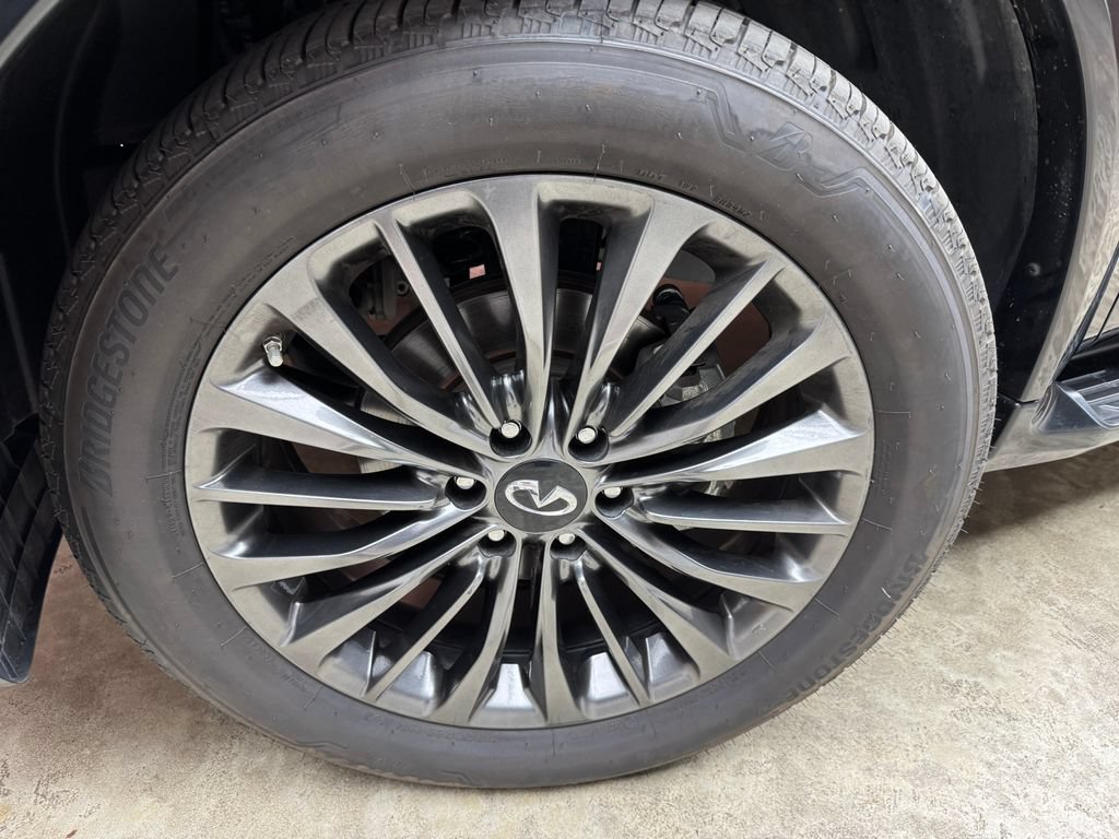 Used 2023 INFINITI QX80 Premium Select w/ Cargo Package AWD/4WD image 34