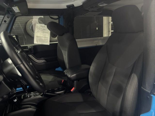 Used 2018 Jeep Wrangler Sport AWD/4WD image 11