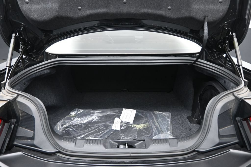 Used 2025 Ford Mustang GT Premium RWD image 28
