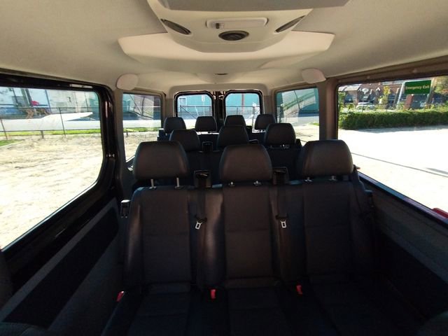 Used 2017 Mercedes-Benz Sprinter 2500 image 27