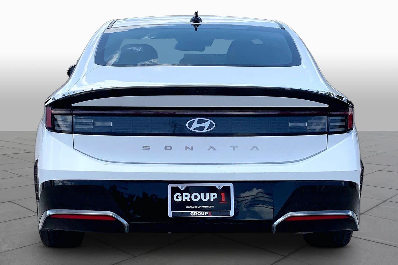 Used 2025 Hyundai Sonata SEL FWD image 5