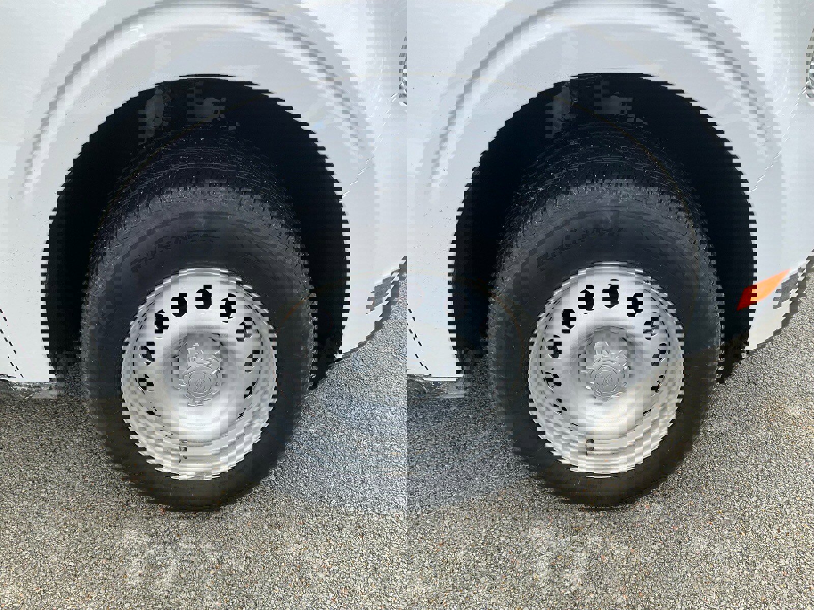 Used 2022 Ford Maverick XL image 22