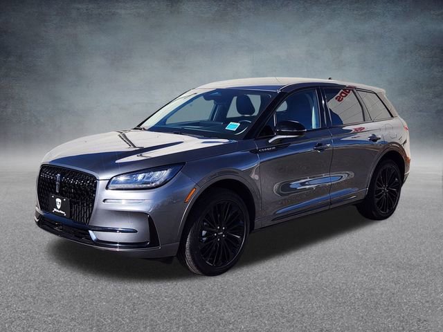 New 2025 Lincoln Corsair AWD w/ Equipment Group 101A image 3