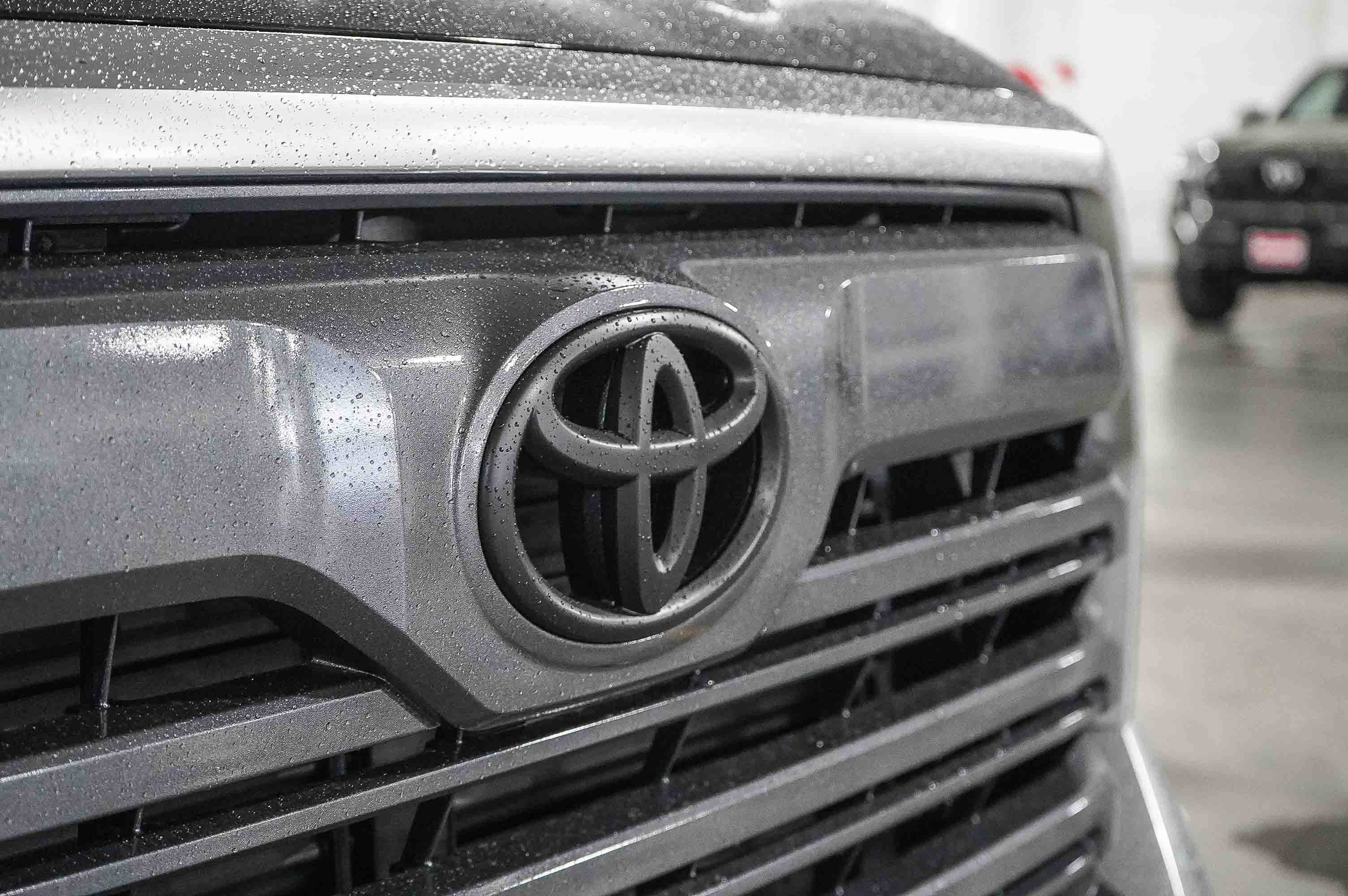 New 2026 Toyota Tundra Limited image 12