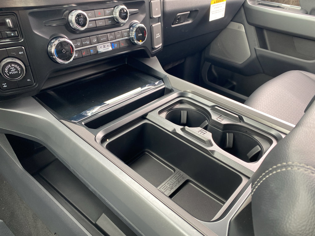 New 2026 Ford F350 4x4 Crew Cab Super Duty image 12