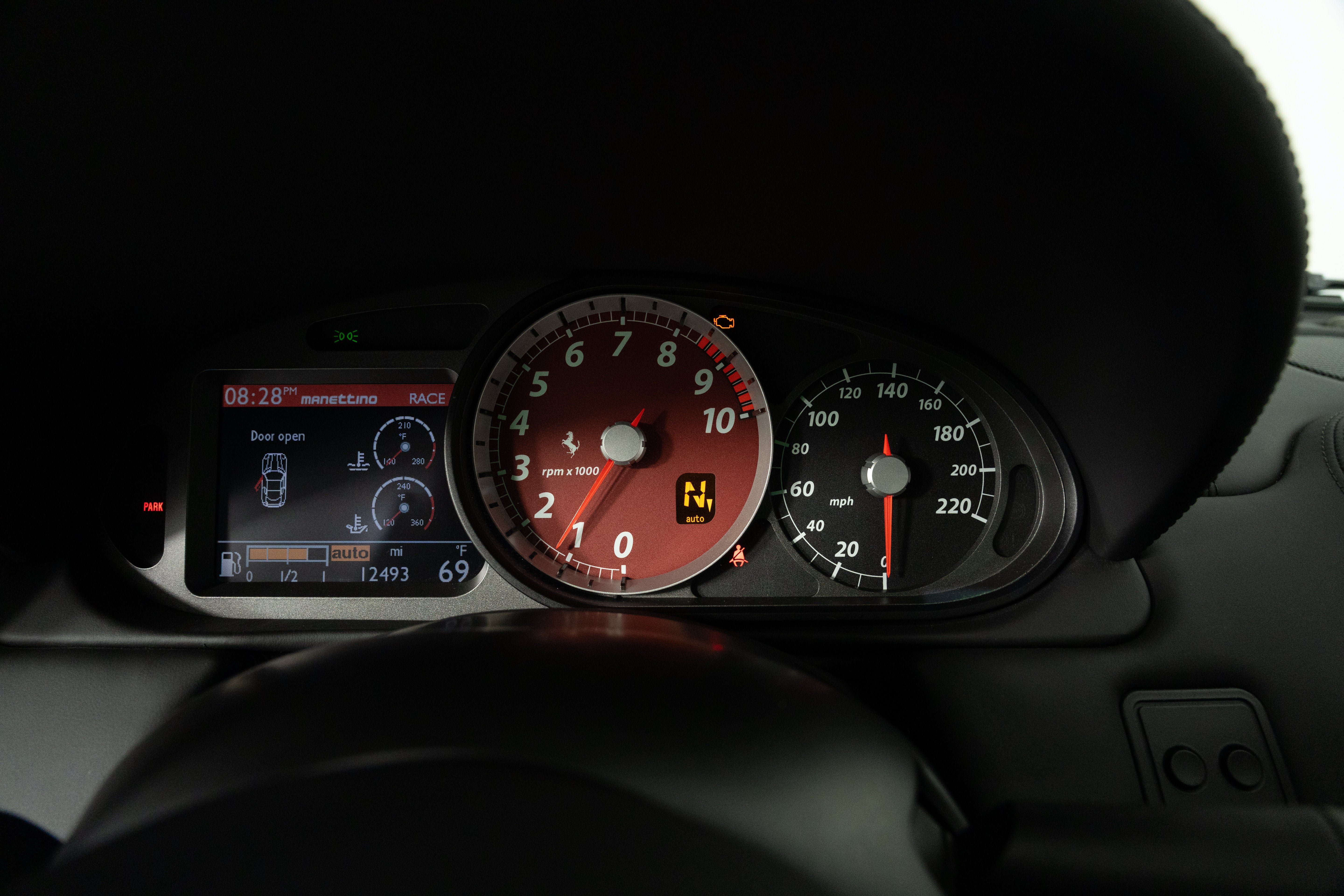 Used 2008 Ferrari 599 GTB Fiorano RWD image 23