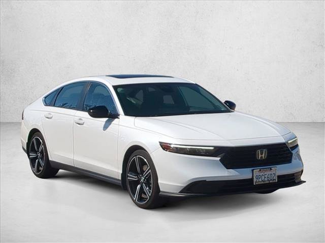 Used 2024 Honda Accord Sport image 3