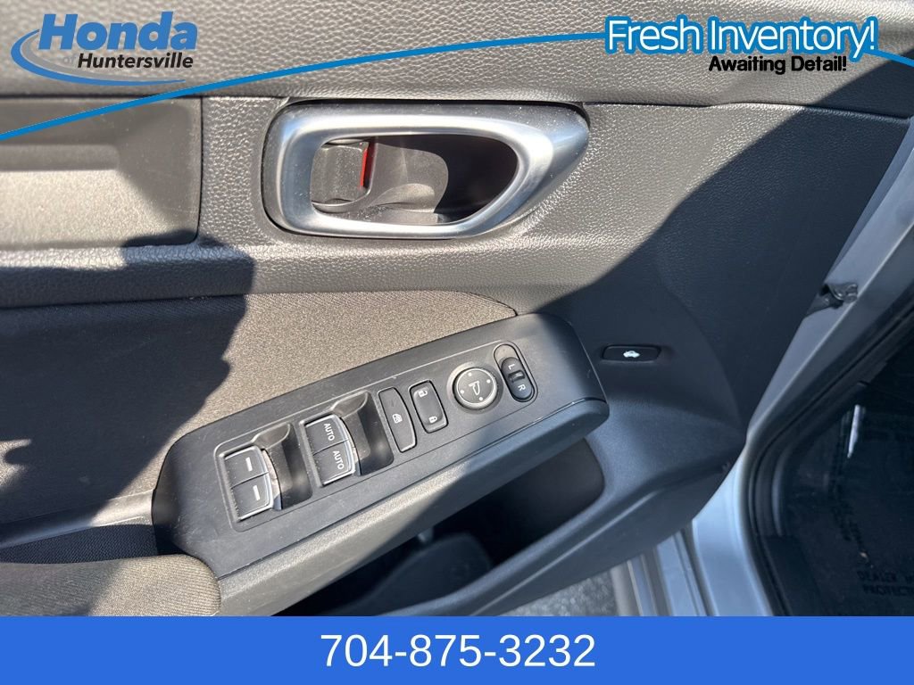 Used 2023 Honda Civic Sport image 15