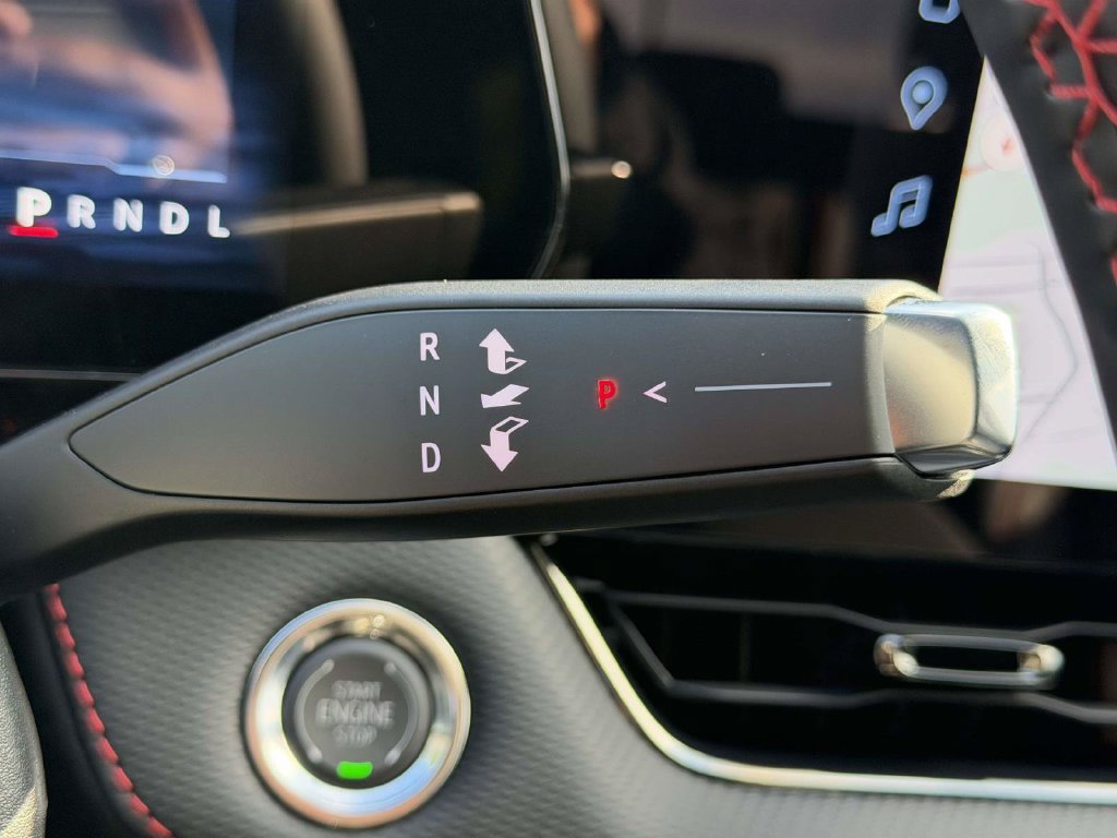 New 2027 Chevrolet Equinox RS w/ Safety and Technology Package FWD image 7