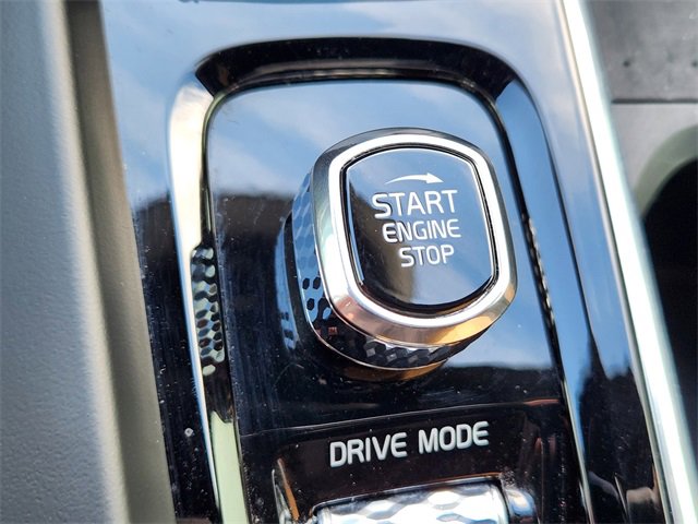 Used 2021 Volvo XC60 T5 Inscription w/ Advanced Package image 22