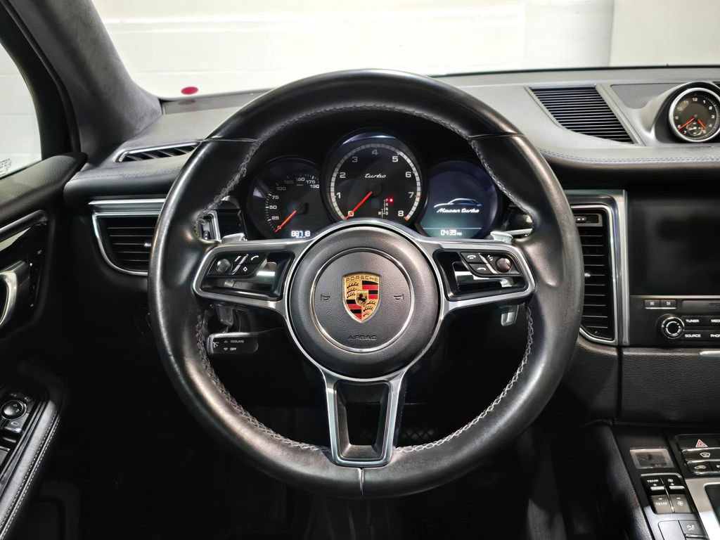 Used 2017 Porsche Macan Turbo image 13