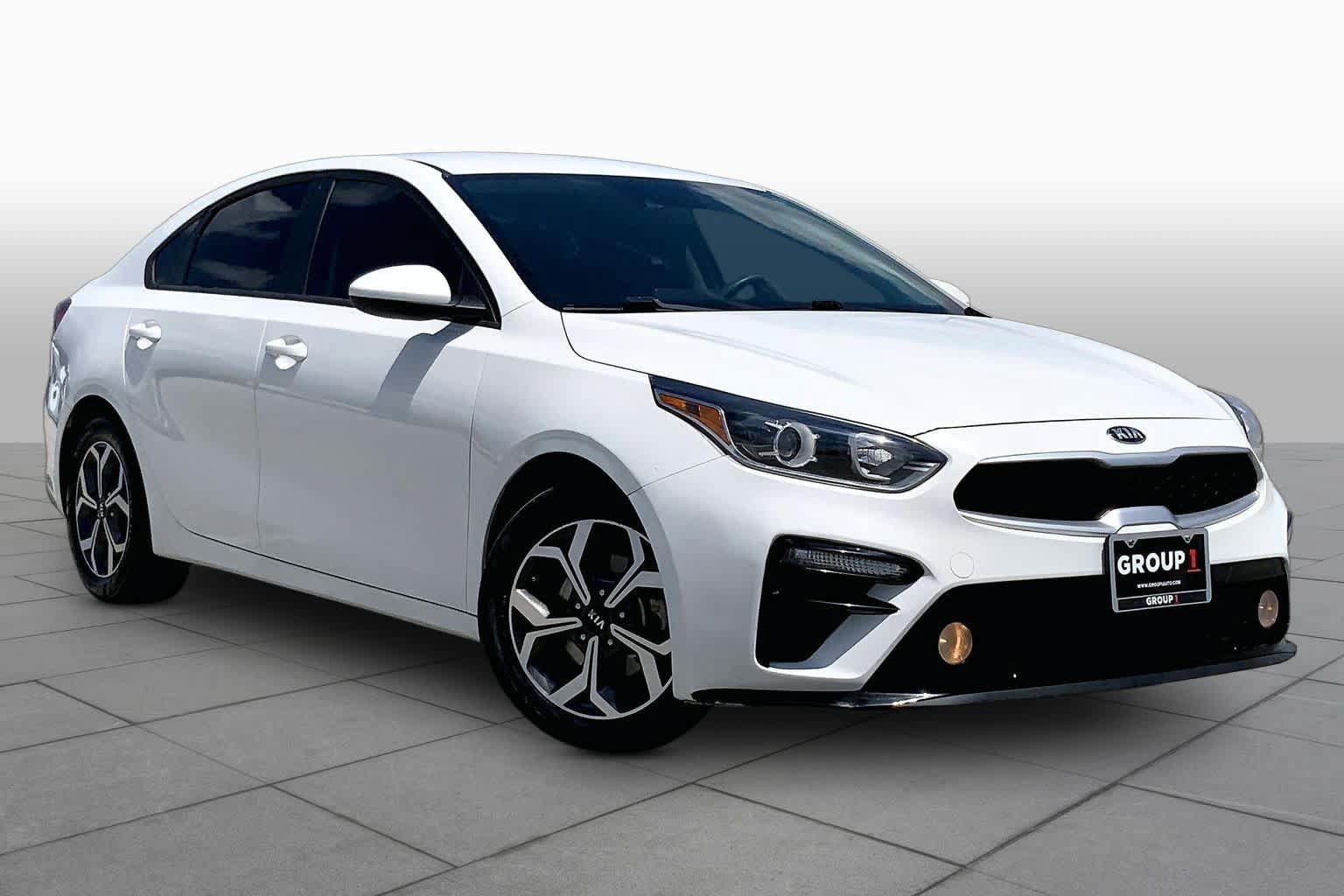 Used 2021 Kia Forte LXS FWD image 3