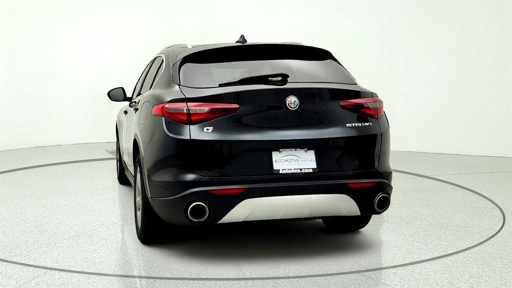 Used 2021 Alfa Romeo Stelvio Sprint w/ Cold Weather Package AWD/4WD image 6