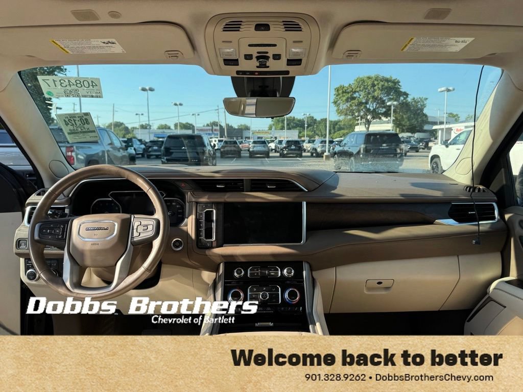 Used 2021 GMC Yukon Denali w/ Denali Ultimate Package AWD/4WD image 15