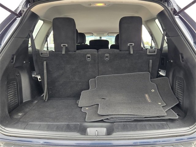 Used 2014 Nissan Pathfinder S image 14