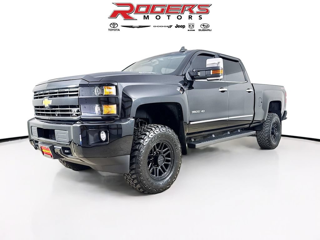 Used 2016 Chevrolet Silverado 3500 LTZ AWD/4WD image 3