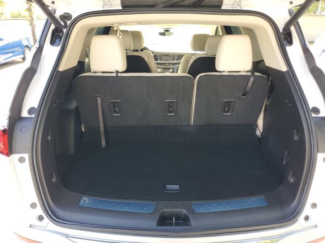 Certified 2024 Buick Enclave Essence w/ Technology Package image 8