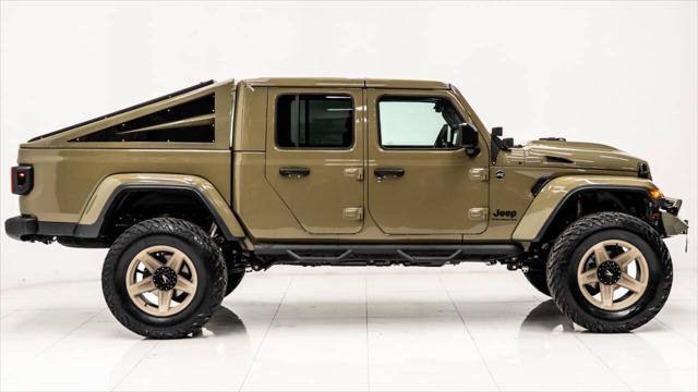 Used 2025 Jeep Gladiator Sport image 7