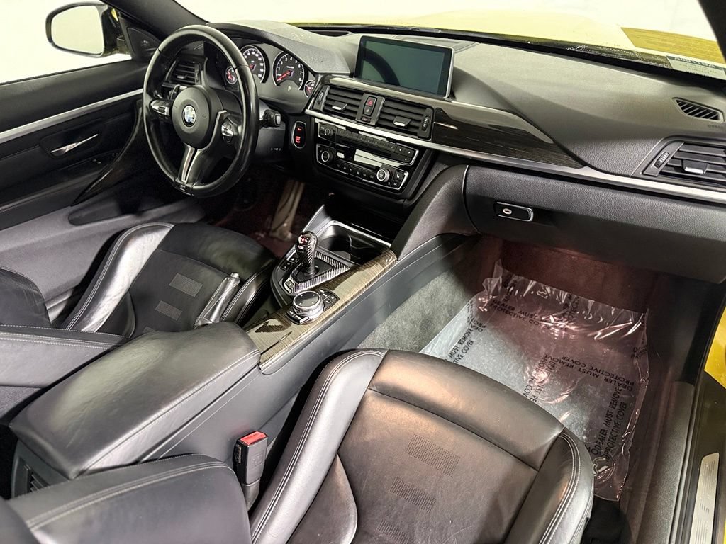 Used 2015 BMW M4 Coupe RWD image 24