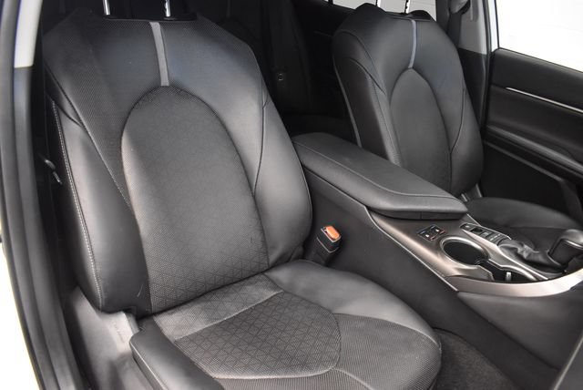 Used 2021 Toyota Camry XSE w/ Navigation Package FWD image 6