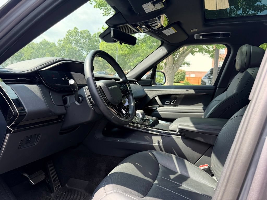 Certified 2024 Land Rover Range Rover Sport Dynamic SE AWD/4WD image 12
