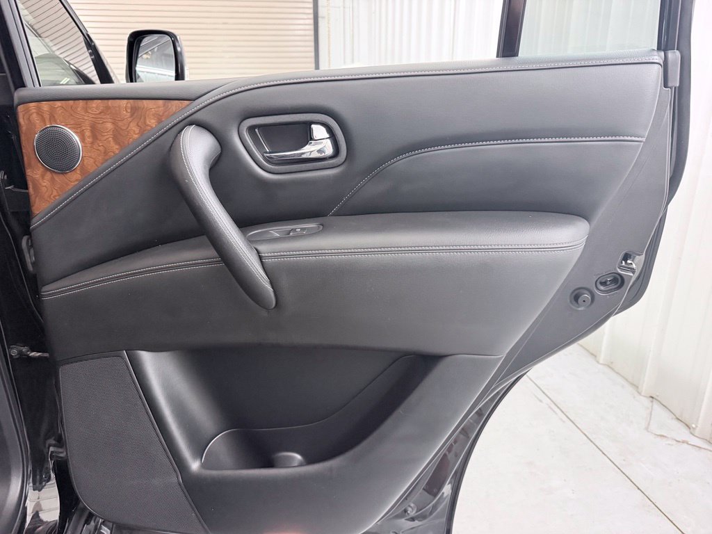 Used 2019 INFINITI QX80 Luxe RWD image 41