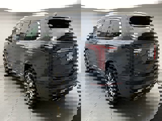 Used 2020 Cadillac XT6 Premium Luxury image 3