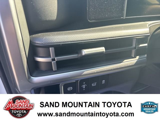Used 2025 Hyundai Santa Fe SEL image 14