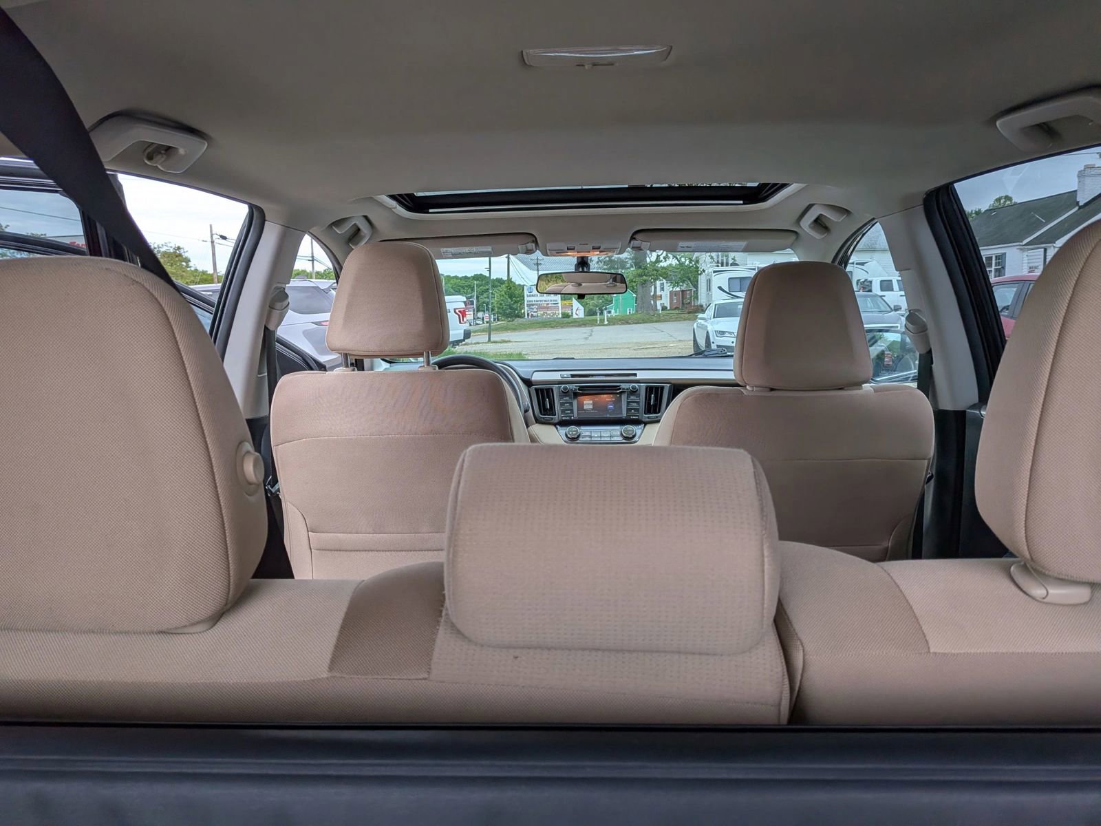 Used 2015 Toyota RAV4 XLE AWD/4WD image 30