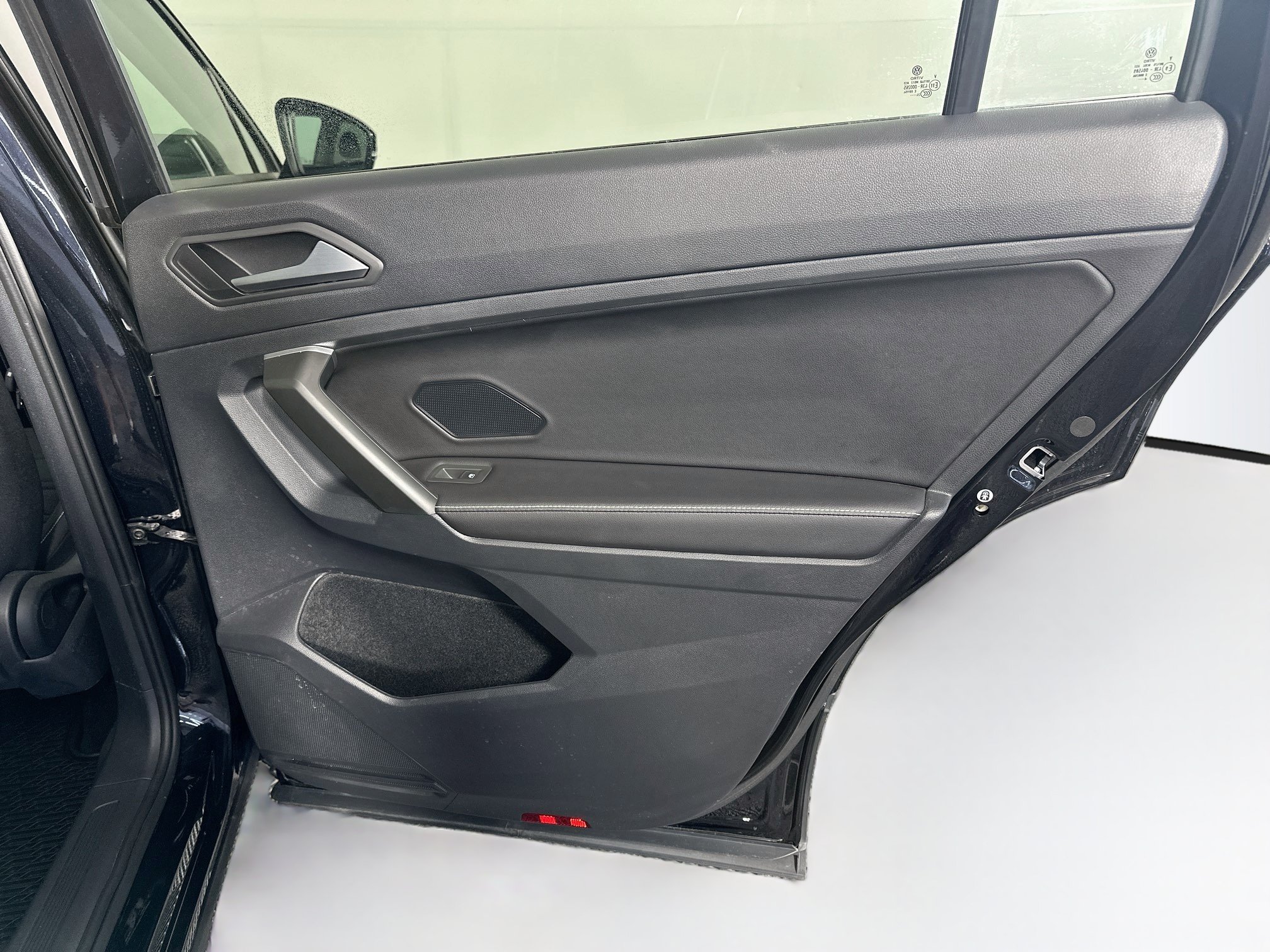 Used 2024 Volkswagen Tiguan S FWD image 28