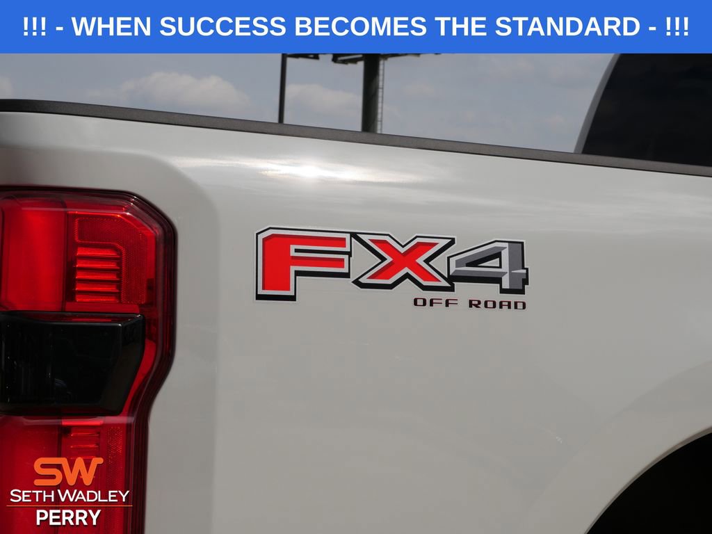 New 2026 Ford F250 Platinum image 9