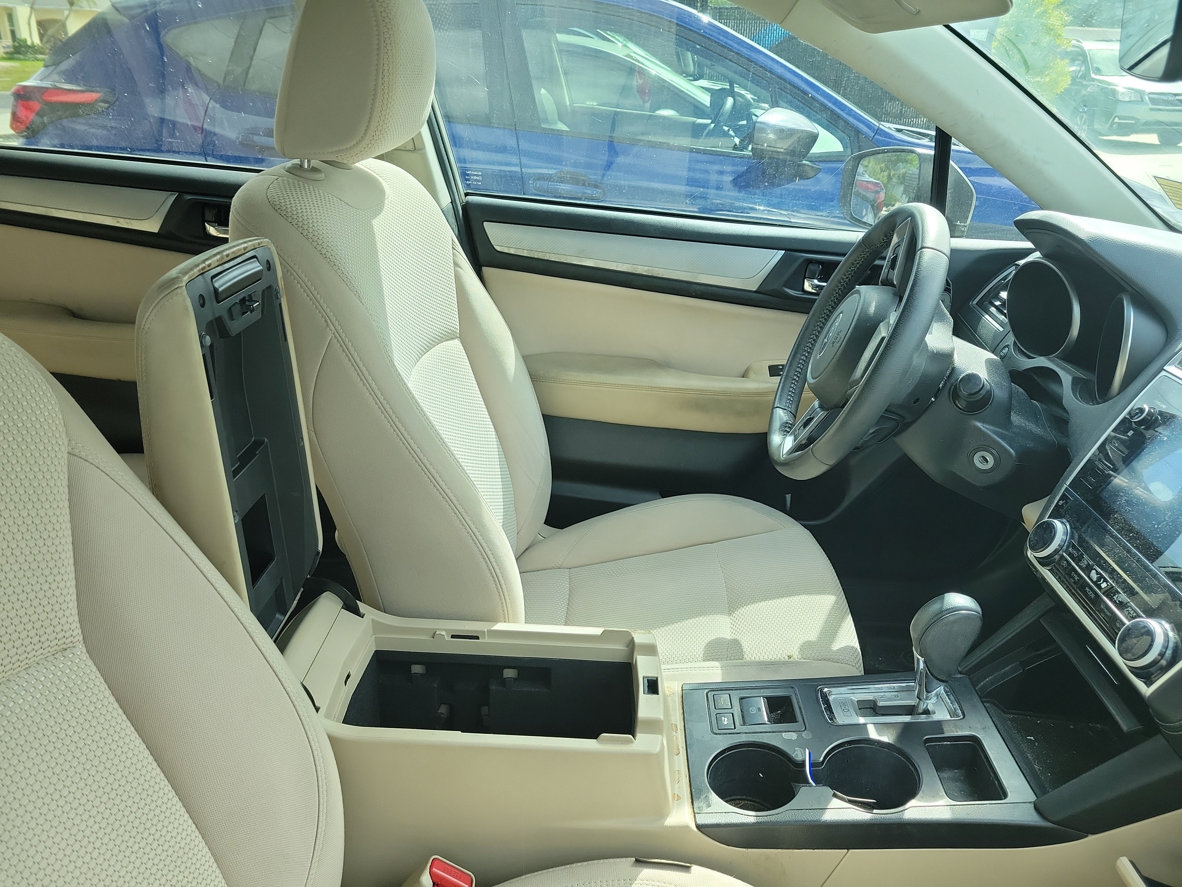 Used 2019 Subaru Outback 2.5i Premium image 9